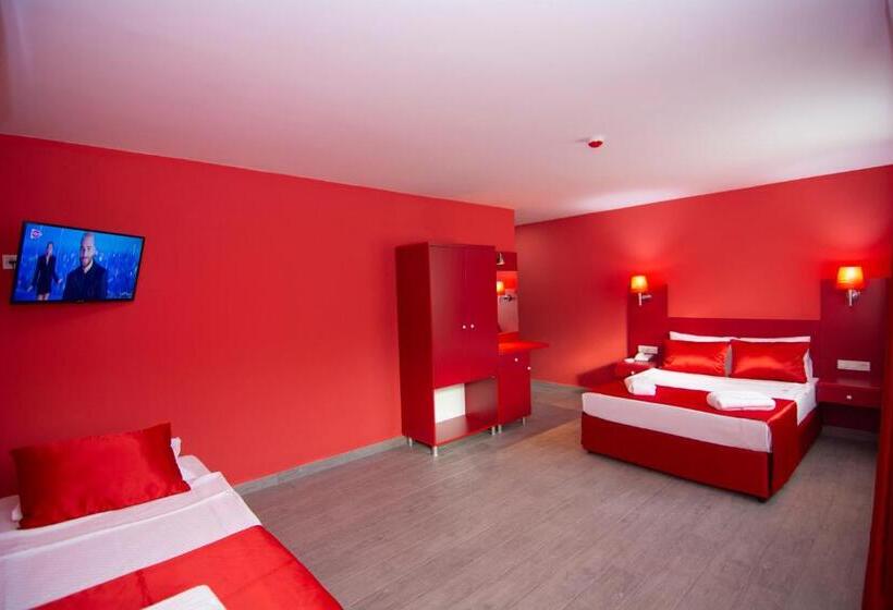 デラックストリプルルーム, Avlion Boutique