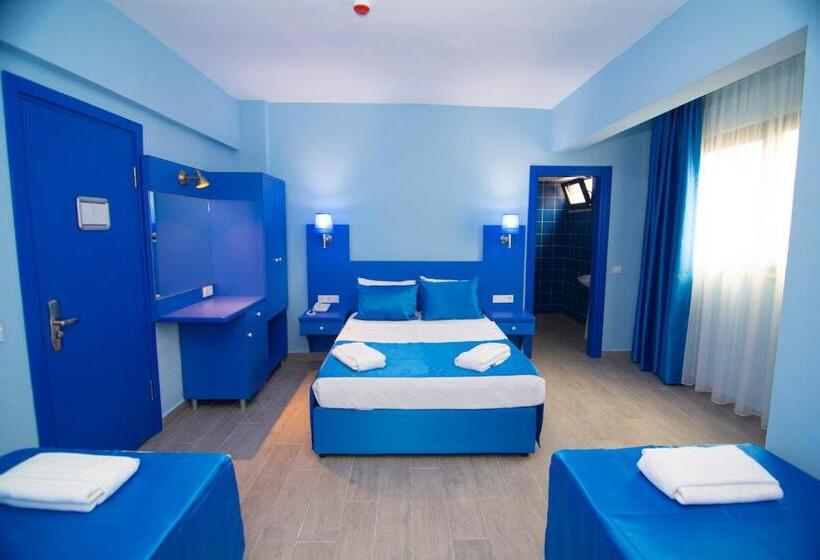 デラックスの４人部屋, Avlion Boutique