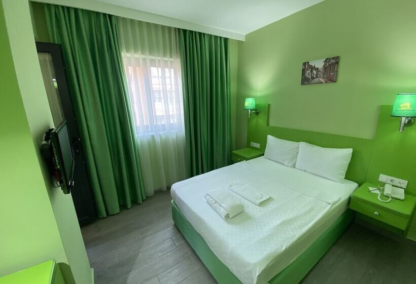 デラックスルーム, Avlion Boutique