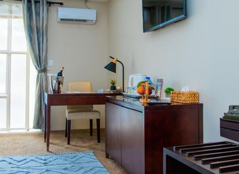 جناح بريميوم, Time Royal Ambassador