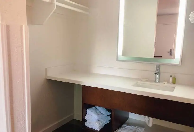 Standard-huone, Super 8 By Wyndham San Jose Airport