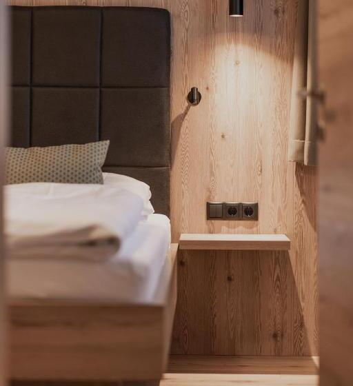 スタンダードルーム, Firstpeak Zauchensee