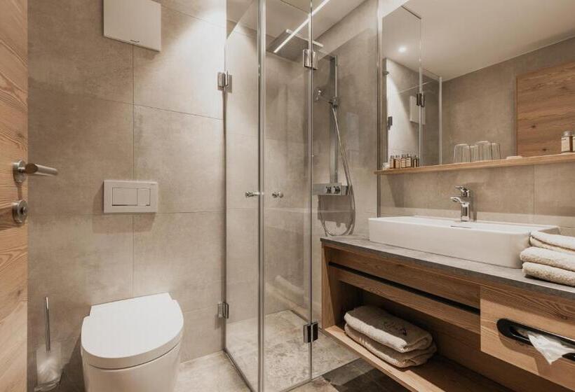 スイート, Firstpeak Zauchensee