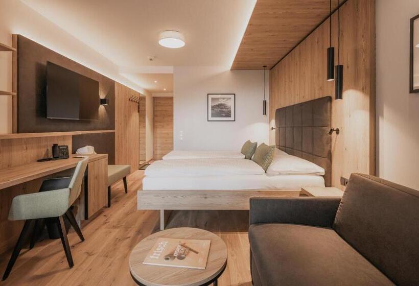 ファミリールーム, Firstpeak Zauchensee