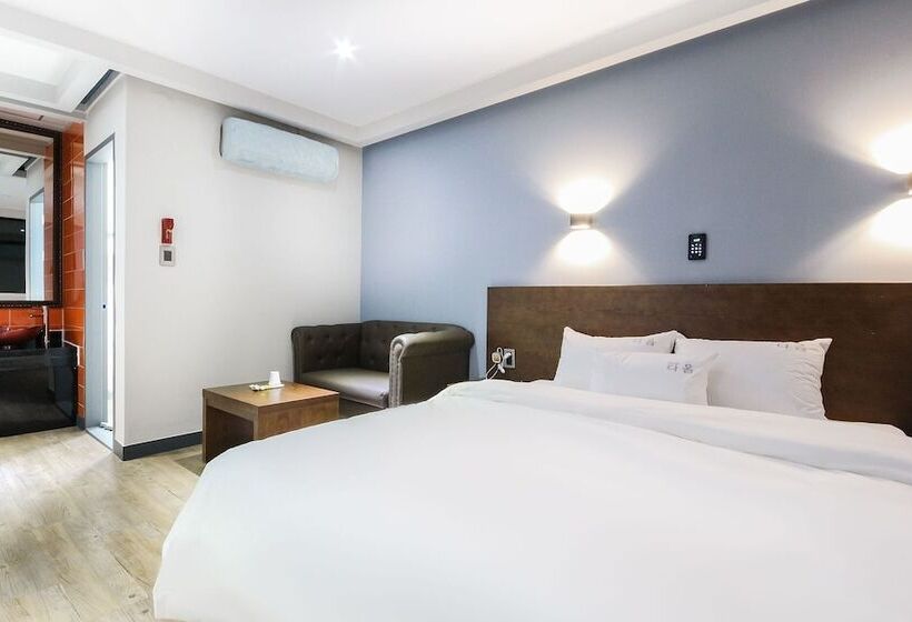 Номер Стандарт, Jinju Hotel Daom