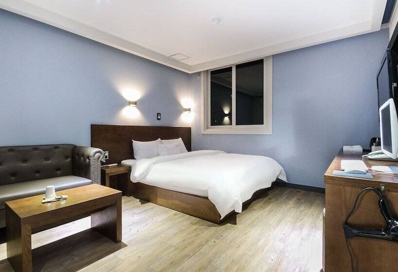 Номер Стандарт, Jinju Hotel Daom