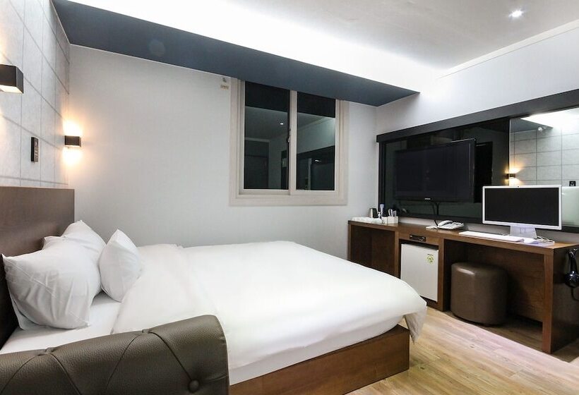 Номер Стандарт, Jinju Hotel Daom