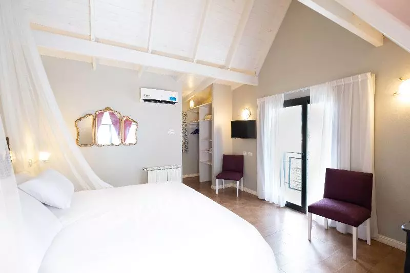 デラックスルーム, Atelier Hotel De Charme