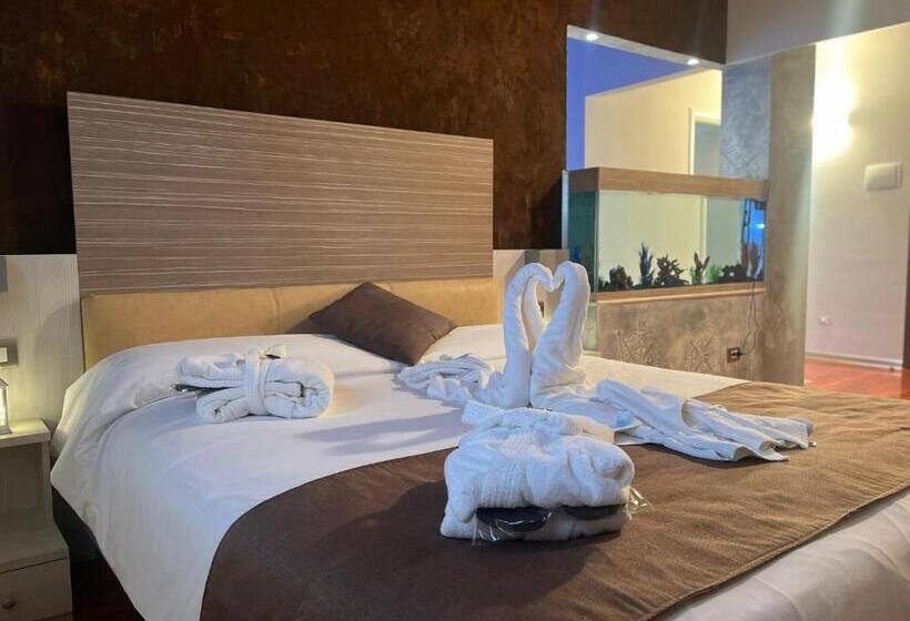 جناح مزود بجاكوزى, Halanus Hotel And Resort