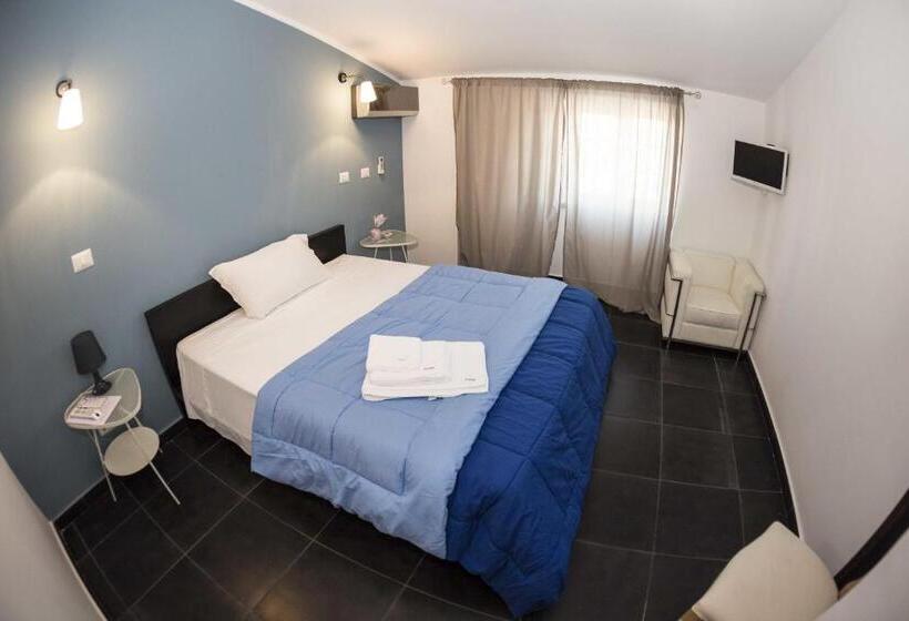 Номер Economy, Ascot