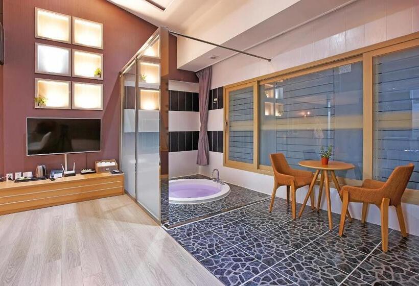 غرفة ديلوكس ثلاثية مطلة على البحر, Dome Hotel Geoje