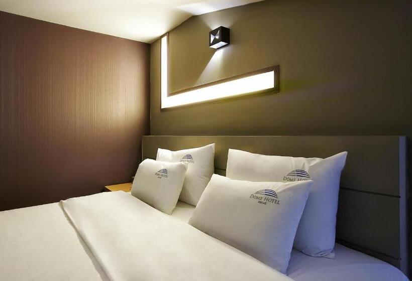 اتاق سه نفره دلوکس با چشم‌انداز دریا, Dome Hotel Geoje