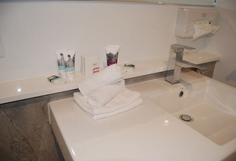 חדר סופריור, Mercure Warragul