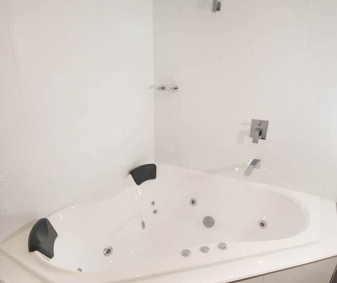 프리미엄 스위트, Mercure Warragul