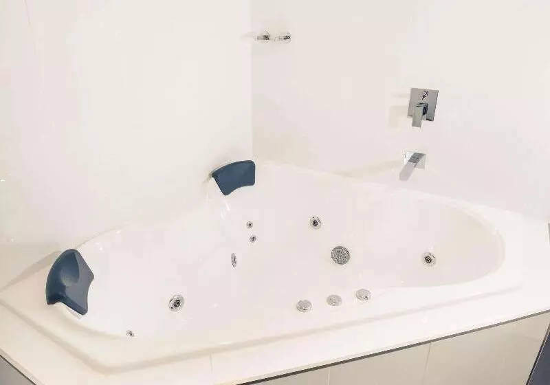 プレミアムスイート, Mercure Warragul