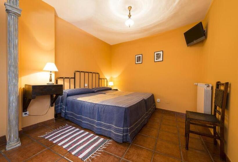 חדר סטנדרט לארבעה, Rural Valle De Ancares