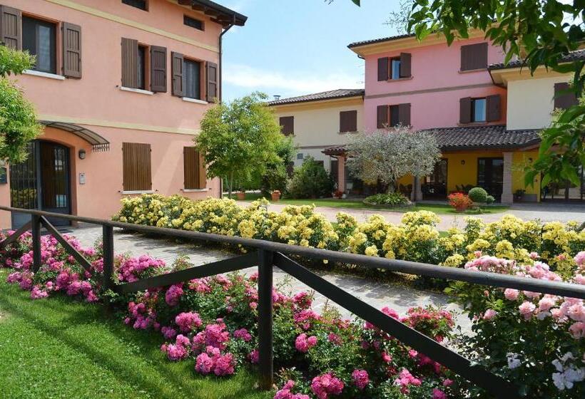 经济房, Tre Torri