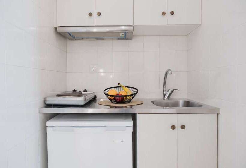 غرفة قياسية, Petros Studios & Suites