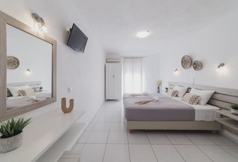 Номер Стандарт, Petros Studios & Suites