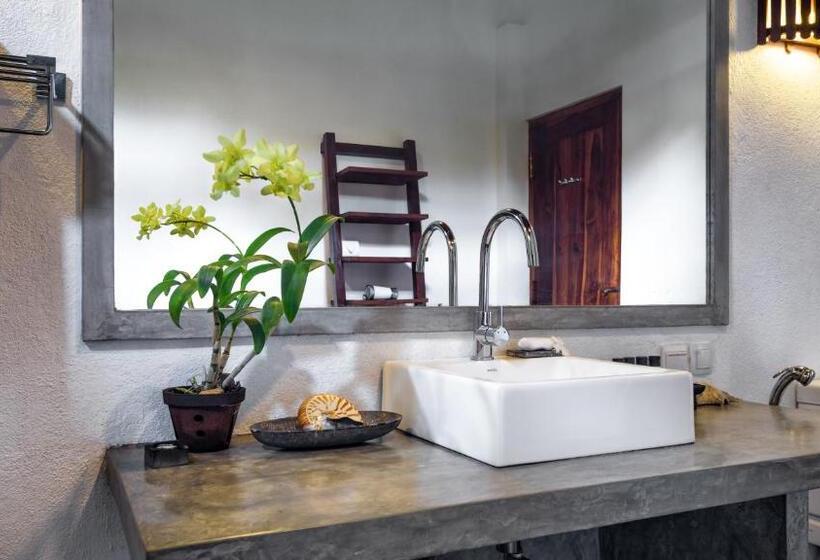 ガーデンビュースイート, Good Karma