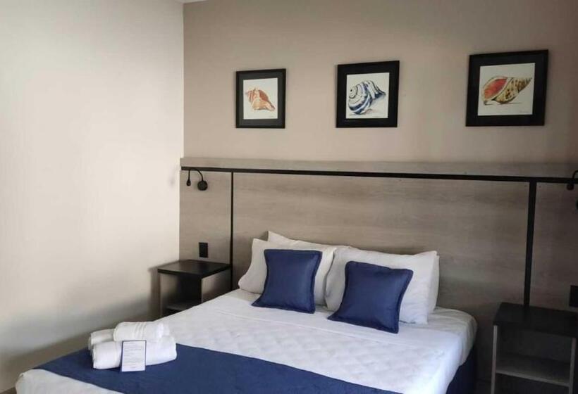 سوئیت با تخت بزرگ, Summit Beach  Boicucanga