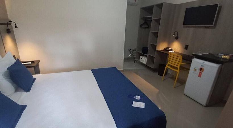 اتاق لوکس, Summit Beach  Boicucanga