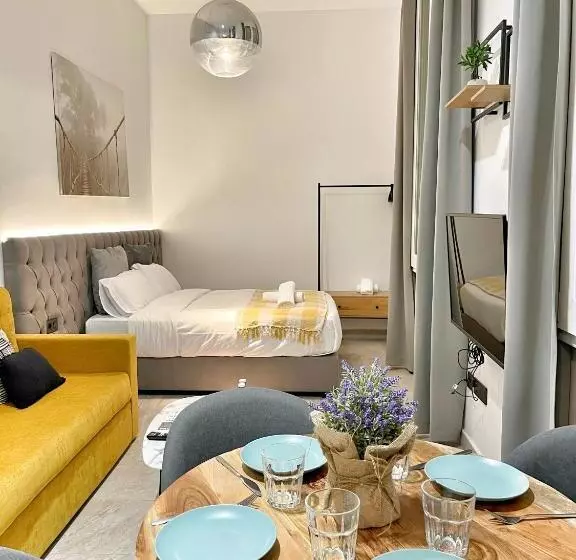 سوییت لوکس, Tennessee Urban Suites