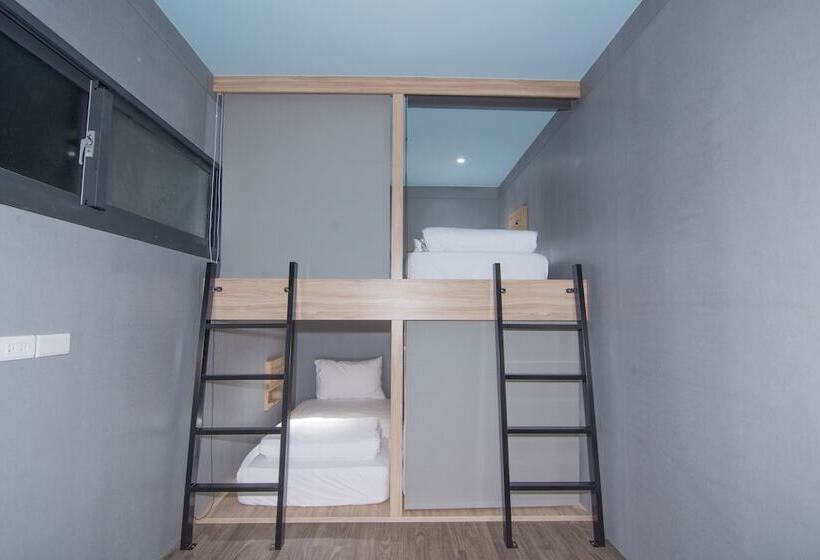تختخواب در اتاق مشترک, Liuqiu Dive Hostel