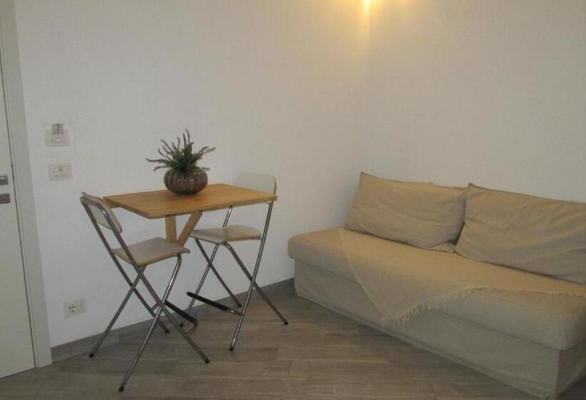 标准三人间, Al Vico Pescatori