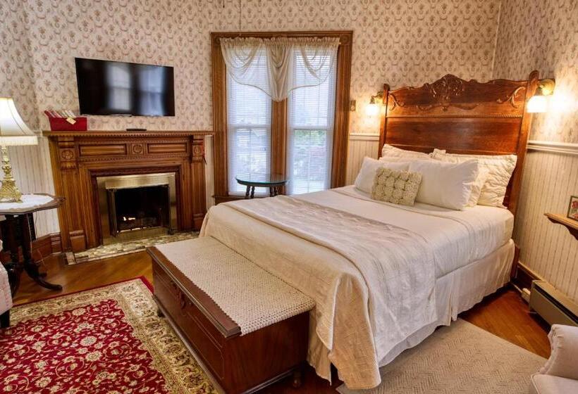 스탠다드 룸, Rockwell Falls Inn And Wine Bar