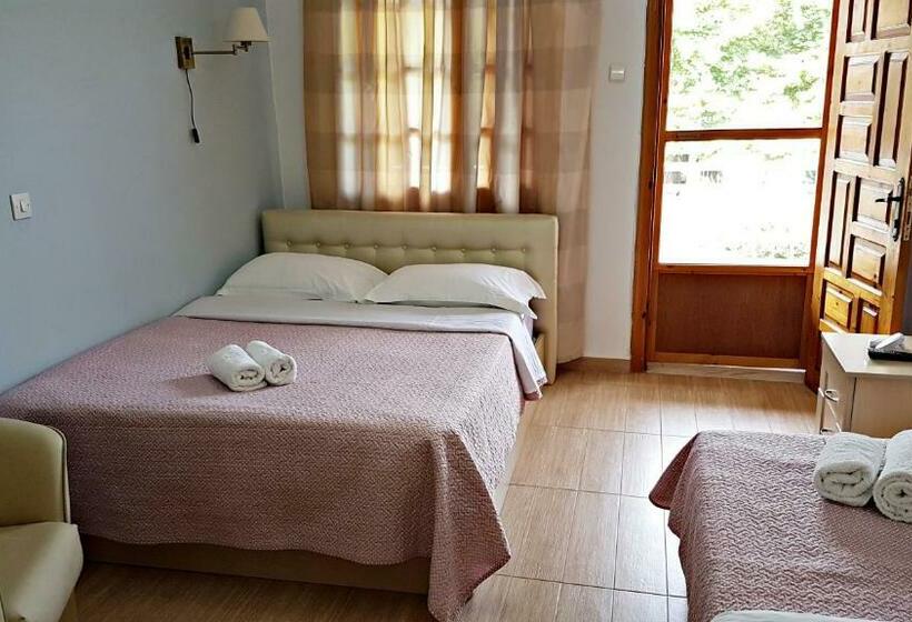 סטודיו סטנדרטי נוף לגינה, Efrosini Hotel Apartments & Studios