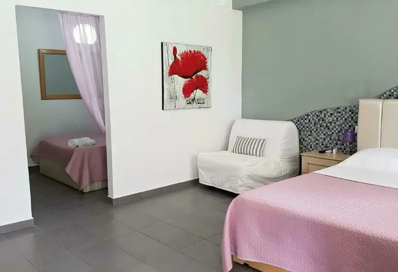ファミリールーム, Efrosini Hotel Apartments & Studios