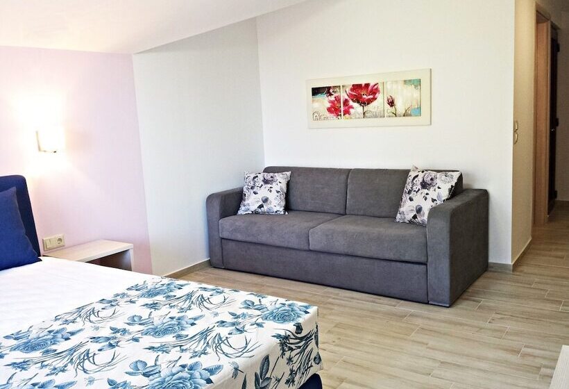 סטודיו סופריור, Efrosini Hotel Apartments & Studios