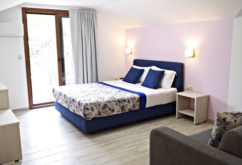 סטודיו סופריור, Efrosini Hotel Apartments & Studios