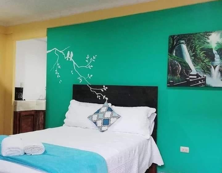 غرفة قياسية رباعية, Hospedaje La Galerie