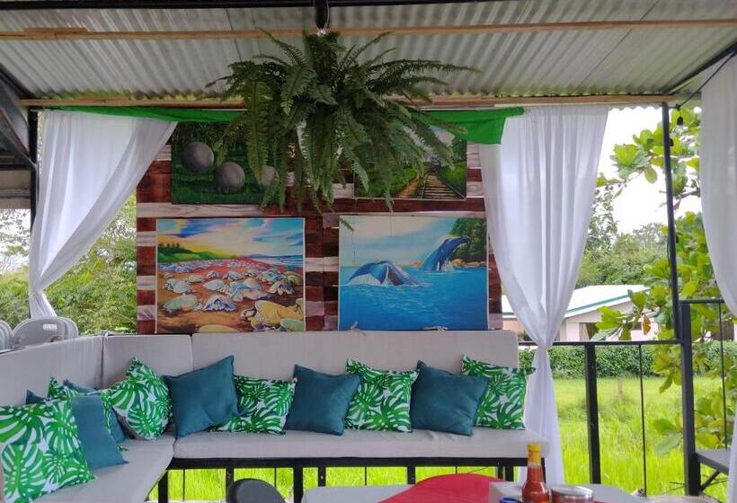 غرفه قياسيه سريرين مزدوجين, Hospedaje La Galerie