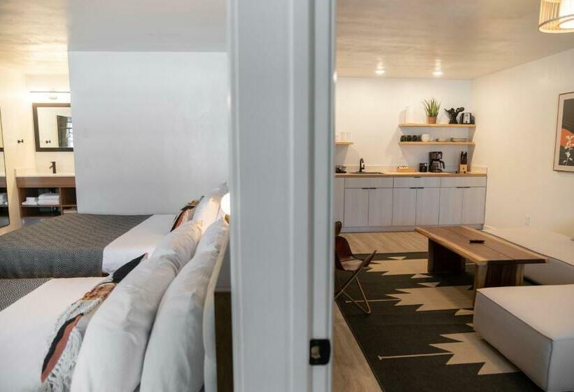 スイート, High Creek Lodge And Cabins