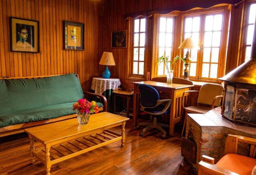 带河湖景观的套房, Los Quetzales Ecolodge & Spa