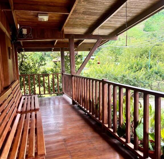 豪华三人间, Los Quetzales Ecolodge & Spa