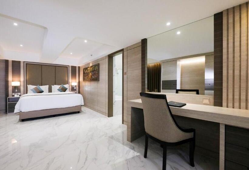 Полулюкс, Dream Of Aventus Hotel Kuta