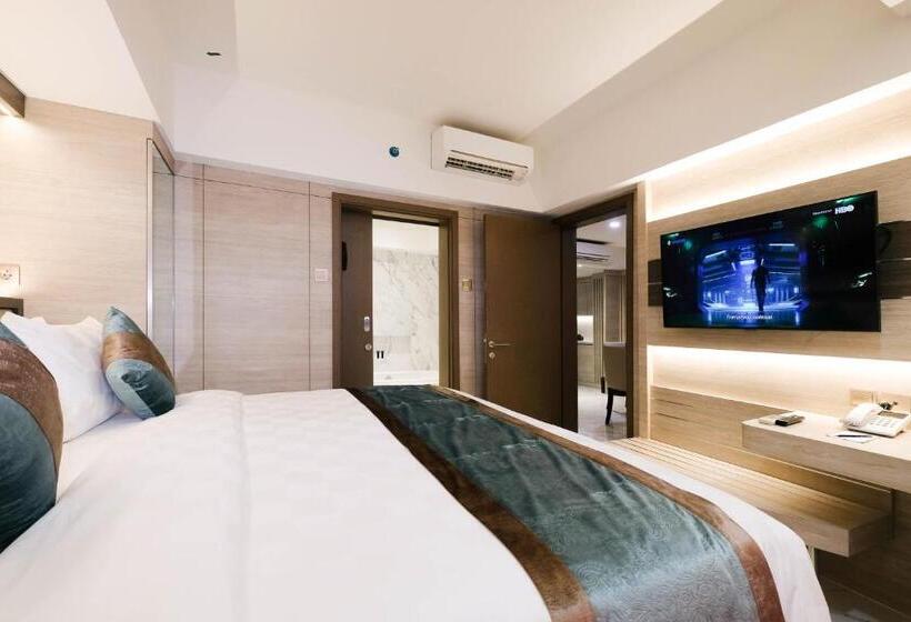 Президентский Люкс, Dream Of Aventus Hotel Kuta