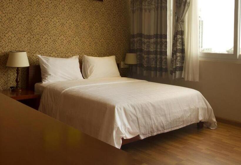 اتاق لوکس, Anh Dao Mekong