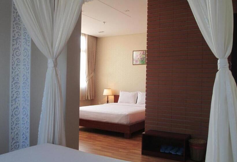 اتاق لوکس, Anh Dao Mekong