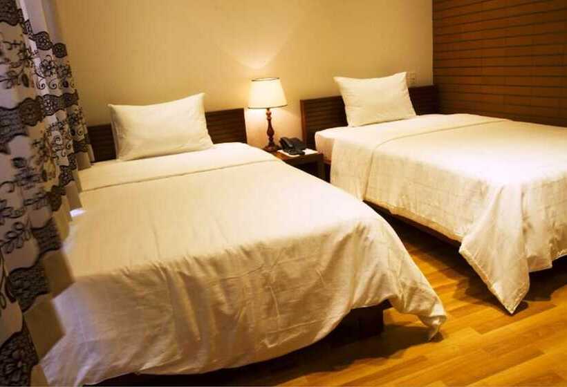 اتاق سوپریور با چشم‌انداز شهر, Anh Dao Mekong