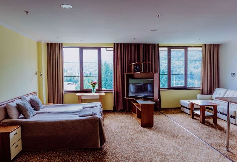 سوییت جونیور, Bridge Mountain Krasnaya Polyana