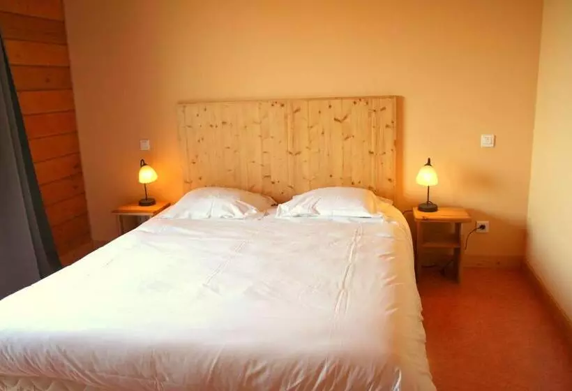 Standard Kolmen Hengen Huone, Hôtel Valery