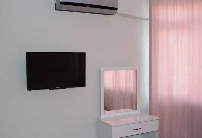 Quarto Comfort, Life