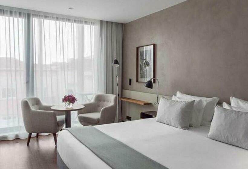 اتاق لوکس با بالکن, Lux Lisboa Park