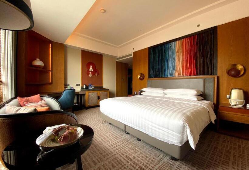 غرفة تنفيذية, Shangrila Resort Shangrila