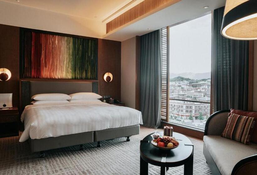 جناح إدارى, Shangrila Resort Shangrila